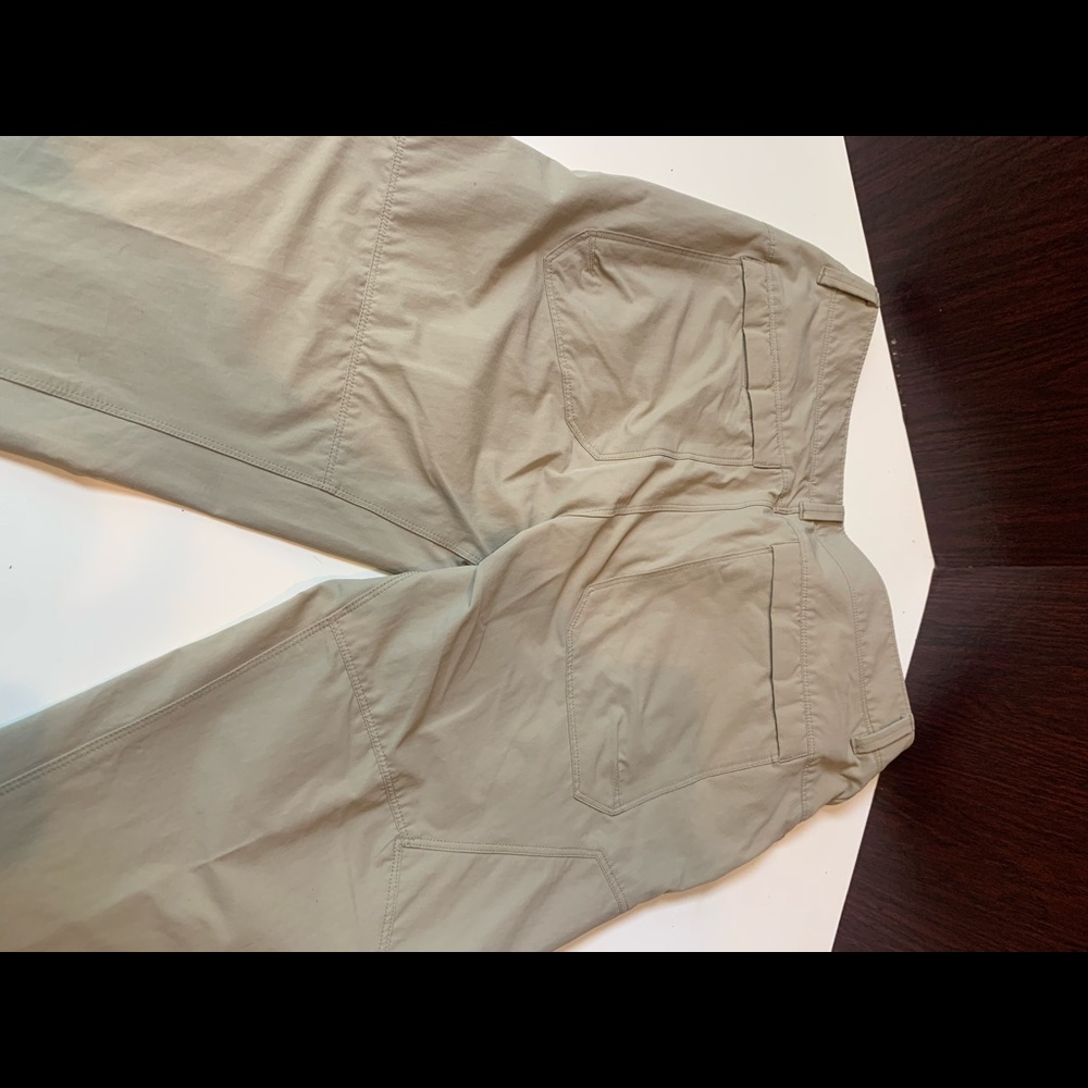 Eastern Mountain Sports Hiking Pants View 5